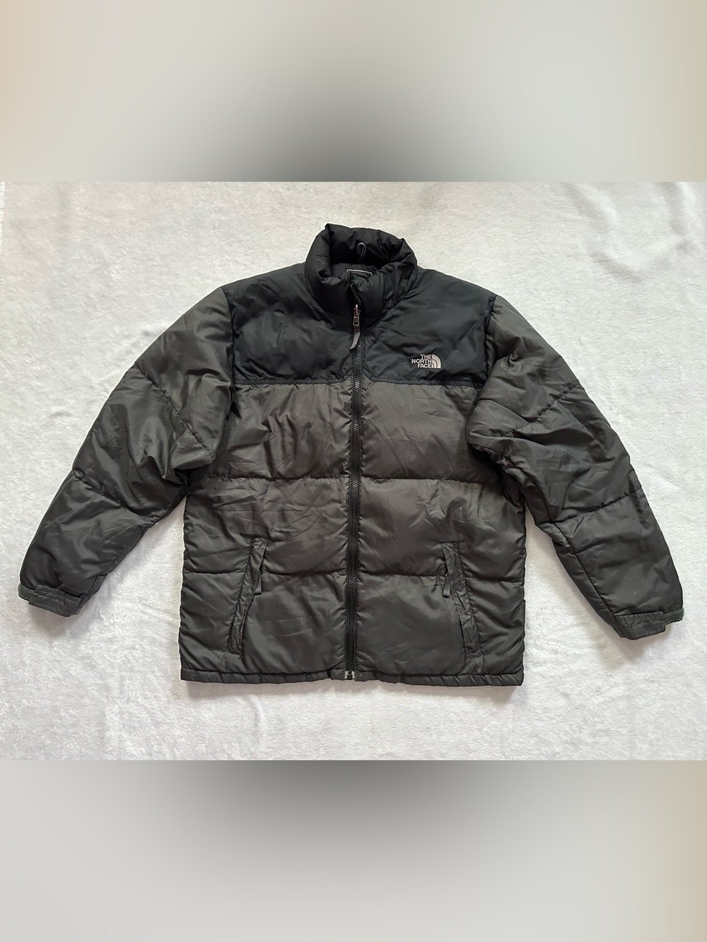 The North Face Jacket Gray Black Boys Size XL 600 Puffer Goose Down Winter